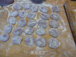 紫薯白菜蒸饺——靓的有一套的做法步骤：14
