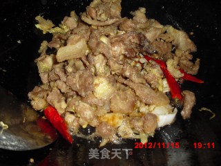 蒜薹炒肉的做法步骤：14