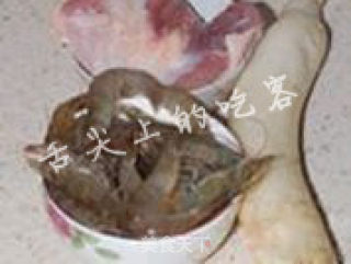 鲜虾萝卜酿的做法步骤：1
