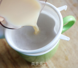 香滑奶茶的做法步骤：7