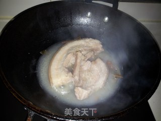 白切五花肉的做法步骤：3