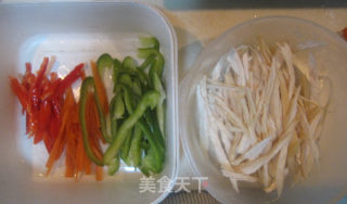 家常炒面-杏鲍菇肉丝炒面的做法步骤：1