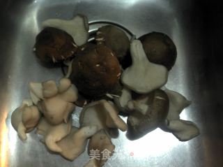 冬瓜菇汤的做法步骤：2