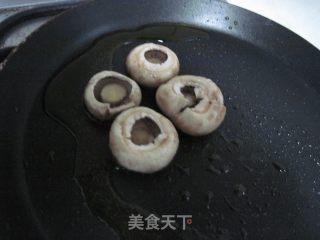 超级简单鲜美的香煎口蘑的做法步骤：3