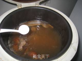 膨鱼腮海龙瘦肉汤的做法步骤：6