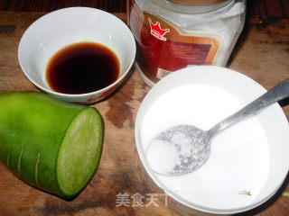 《凉拌萝卜丝》的做法步骤：1