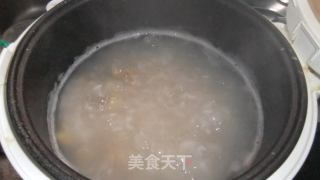 板栗煮粥的做法步骤：3