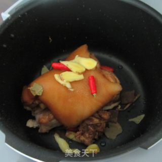 干锅猪蹄--轻松简单美味的做法步骤：3