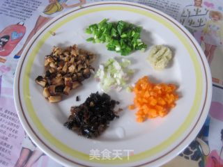【肉臊烘蛋】的做法步骤：2