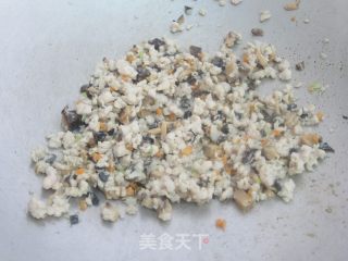 【肉臊烘蛋】的做法步骤：6