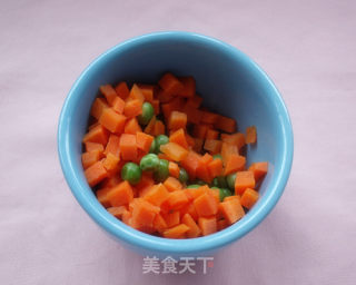 时蔬酱肉炒饭的做法步骤：3