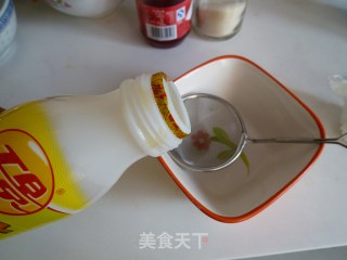 玉米果酱慕斯的做法步骤：2