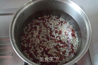 薏米红豆粥的做法步骤：5