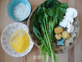 米糊饺子的做法步骤：1