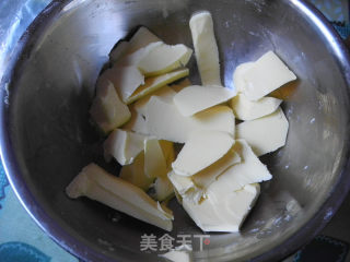 黄油曲奇的做法步骤：1