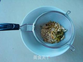 可以做零食的豆渣——豆渣素肉松的做法步骤：7