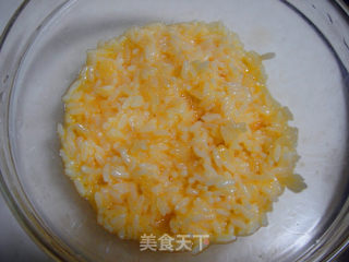 香橙金包饭&咖喱翅的做法步骤：2
