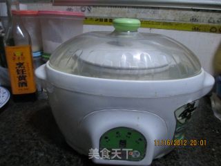 红菇炖鸡汤的做法步骤：4