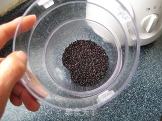 紫米发糕的做法步骤：1