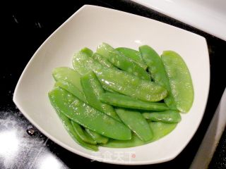 兰豆牛肉片的做法步骤：2