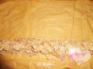 油豆皮肉卷的做法步骤：2