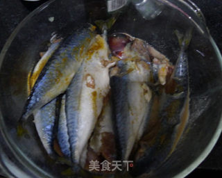番茄沙丁鱼的做法步骤：1
