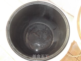 电饭煲版蒜香排骨的做法步骤：3