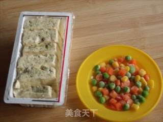 红烧臭豆腐的做法步骤：1