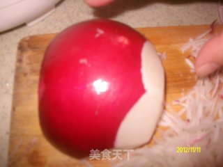 萝卜丝汆丸子的做法步骤：1