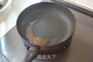 无肉也欢之【油面筋烧毛豆】的做法步骤：3