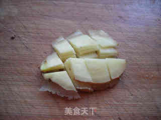 莴笋扇贝丁的做法步骤：3