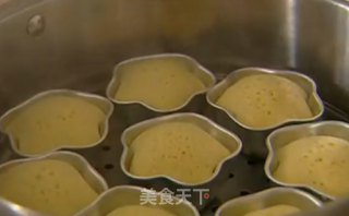 儿时的回忆-----不用烤箱不用油的大黄糕的做法步骤：6