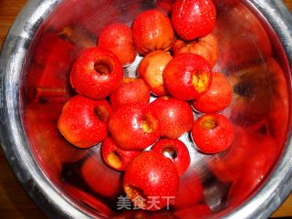 炒红果的做法步骤：3