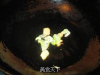 豆角三丁的做法步骤：2