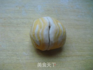 双色花卷的做法步骤：7