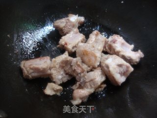笋干烧排骨的做法步骤：2
