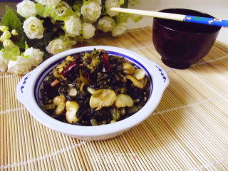 蚕豆肉末炒雪菜的做法步骤：11