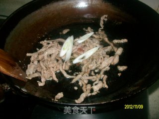 青椒肉丝的做法步骤：6