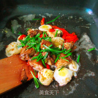 舌尖上的美味---鸡翅炒蛋的做法步骤：9