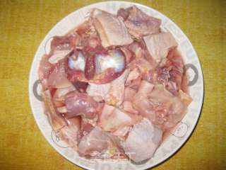 香菇豆泡炖鸡块的做法步骤：3