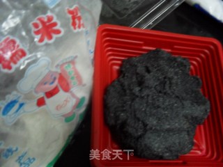 桂花芝麻汤圆的做法步骤：1
