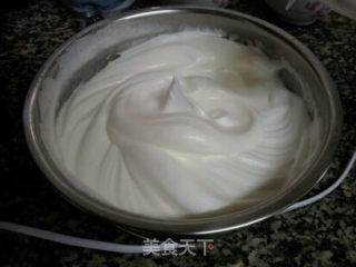蓝莓戚风卷的做法步骤：9