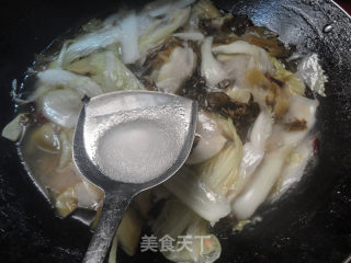 酸辣水煮鱼片的做法步骤：12