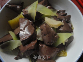 酸辣水煮鱼片的做法步骤：15