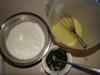 大理石抹茶蜂蜜蛋糕的做法步骤：2