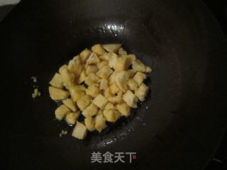 香辣馒头丁的做法步骤：7