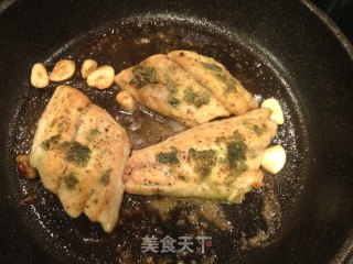 香煎马鲛鱼的做法步骤：6