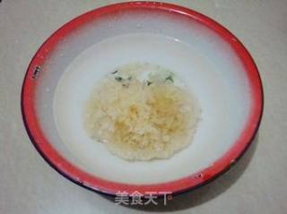 漂亮好吃的紫色诱惑——紫薯银耳汤的做法步骤：1