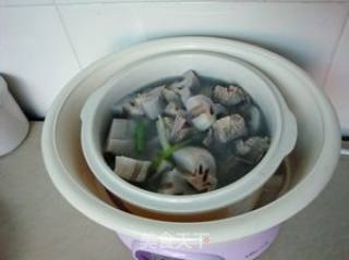 家常炖菜——排骨炖莲藕的做法步骤：6