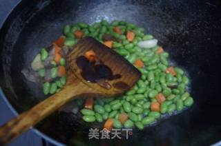 五花肉炒毛豆的做法步骤：7